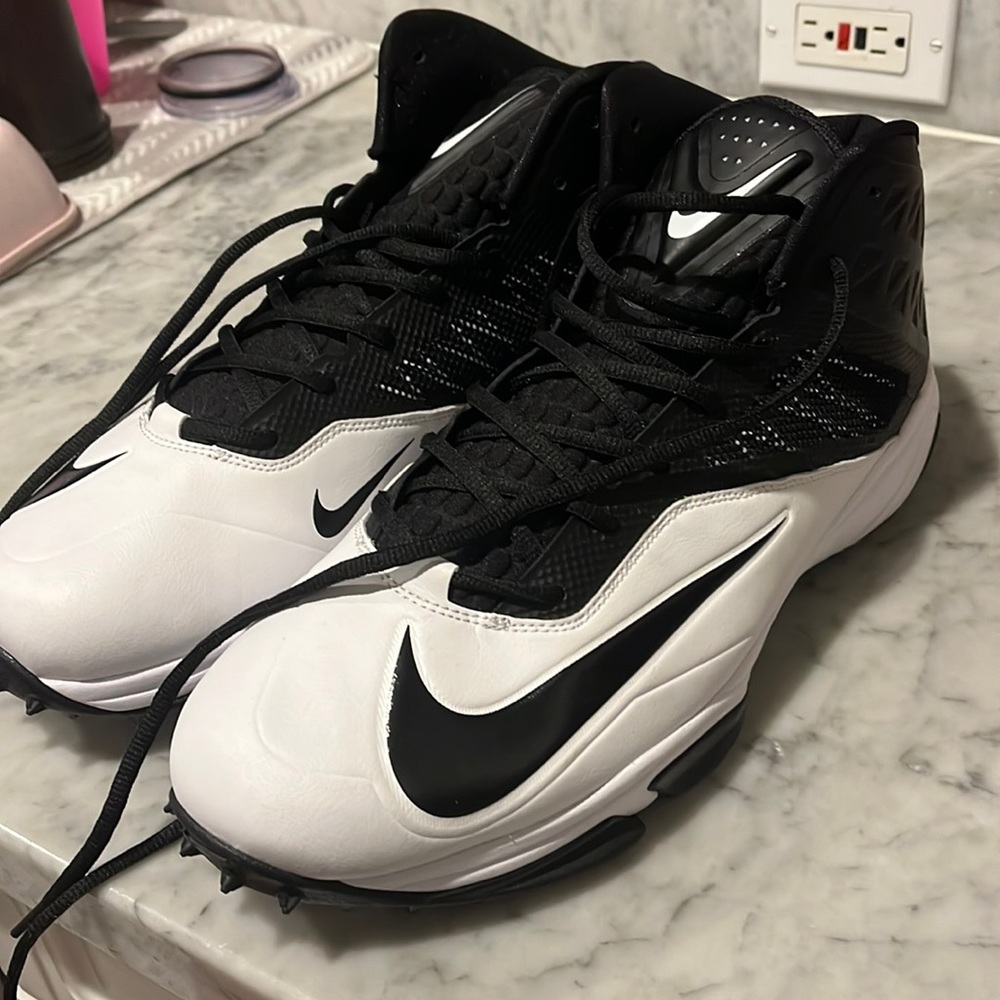 Nike Zoom Code Elite 3/4 Destroyer Football Cleats
